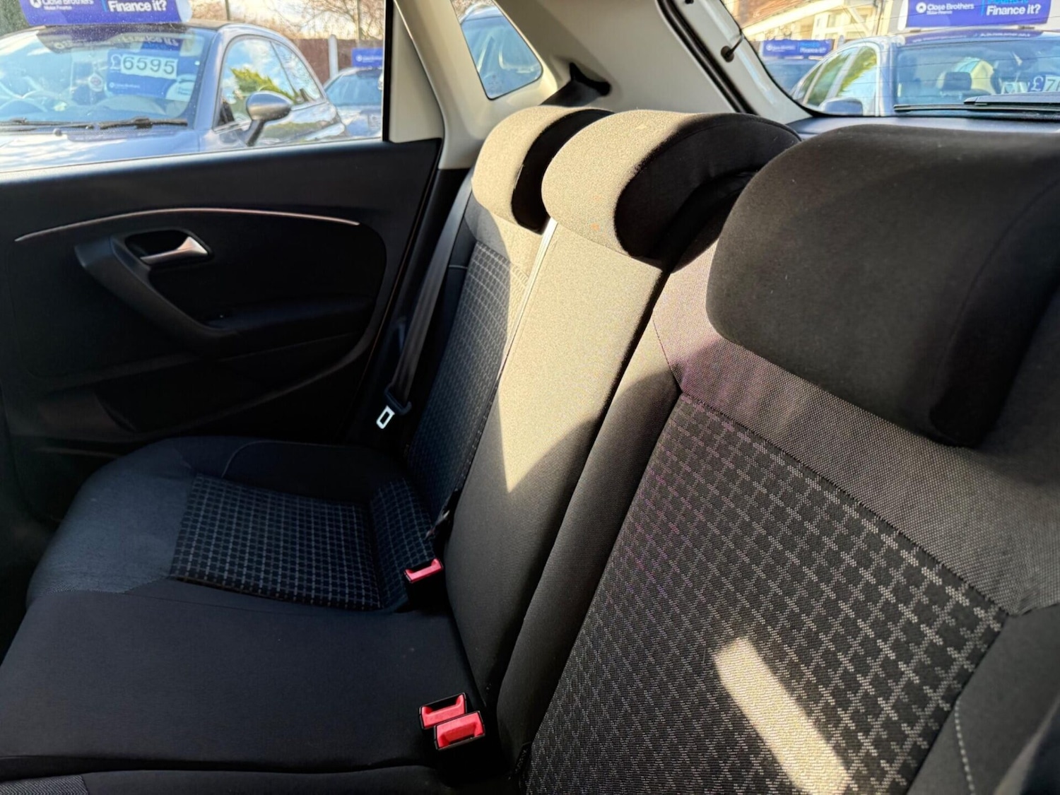 Used Volkswagen Polo 2014 for sale - 77932814: Photo 17