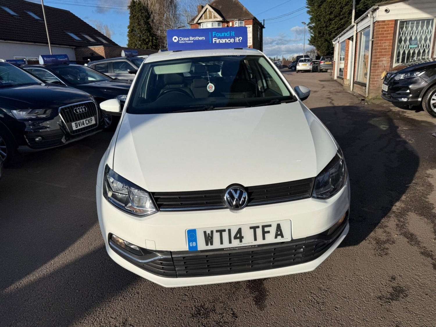 Used Volkswagen Polo 2014 for sale - 77932814: Photo 7