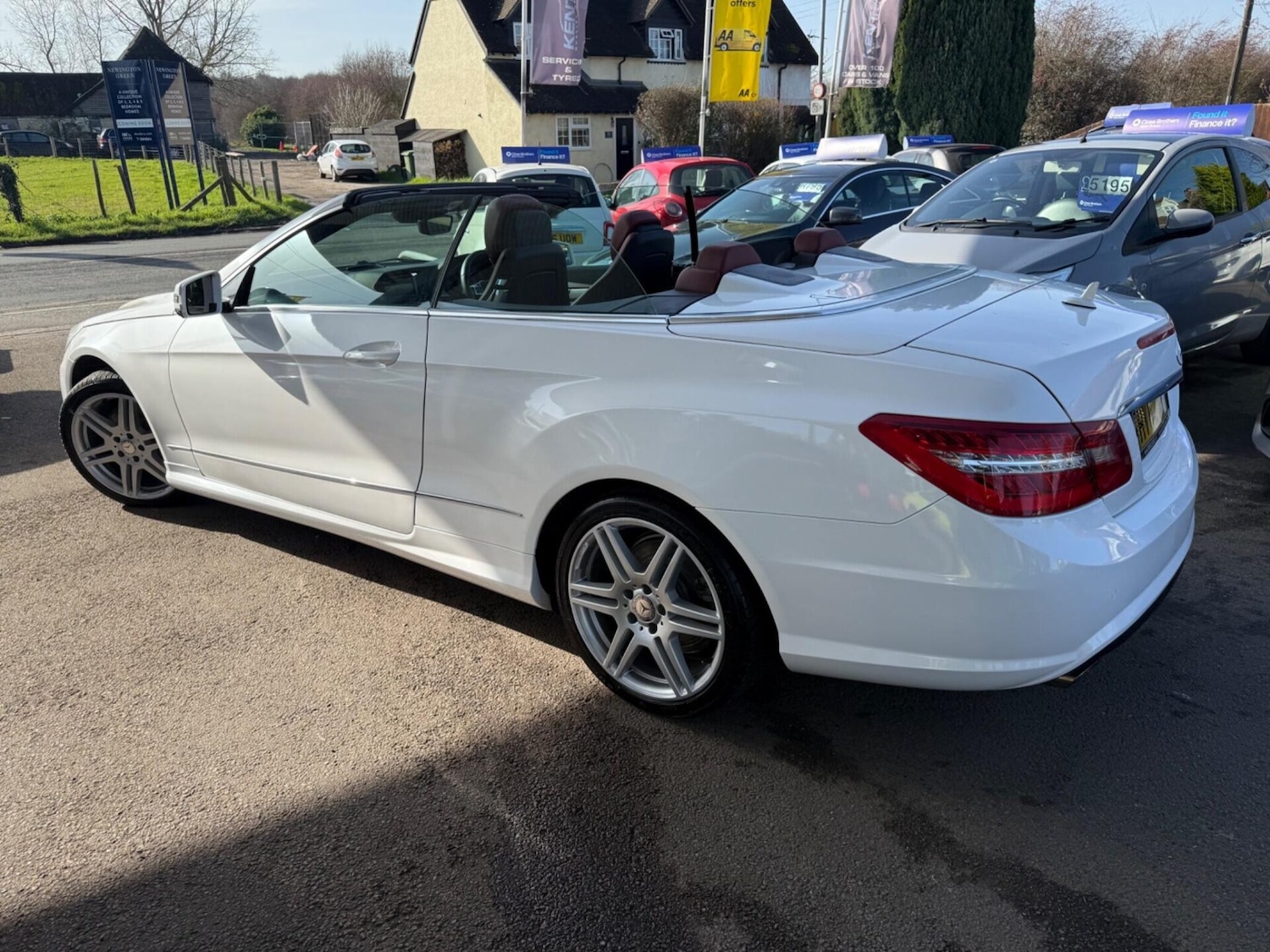 Used Mercedes-Benz E Class 2012 for sale - 77932803: Photo 16