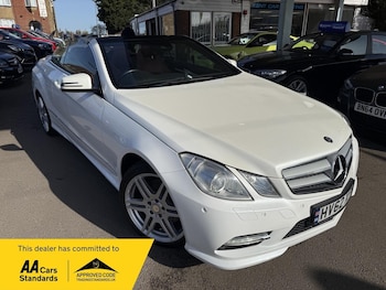 Used Mercedes-Benz E Class 2012 for sale - 77932803: Photo