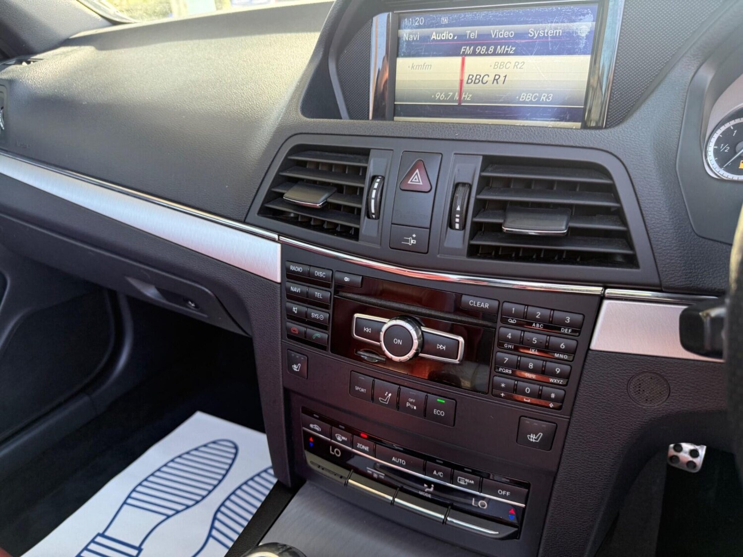 Used Mercedes-Benz E Class 2012 for sale - 77932803: Photo 43