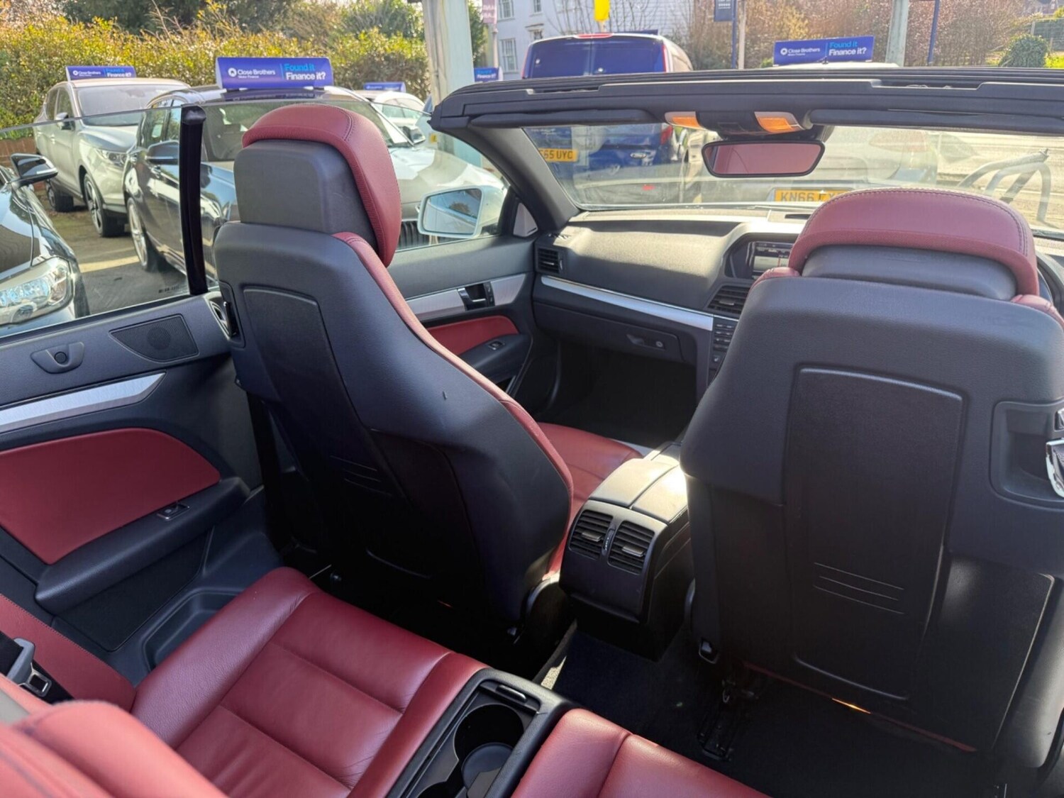 Used Mercedes-Benz E Class 2012 for sale - 77932803: Photo 44