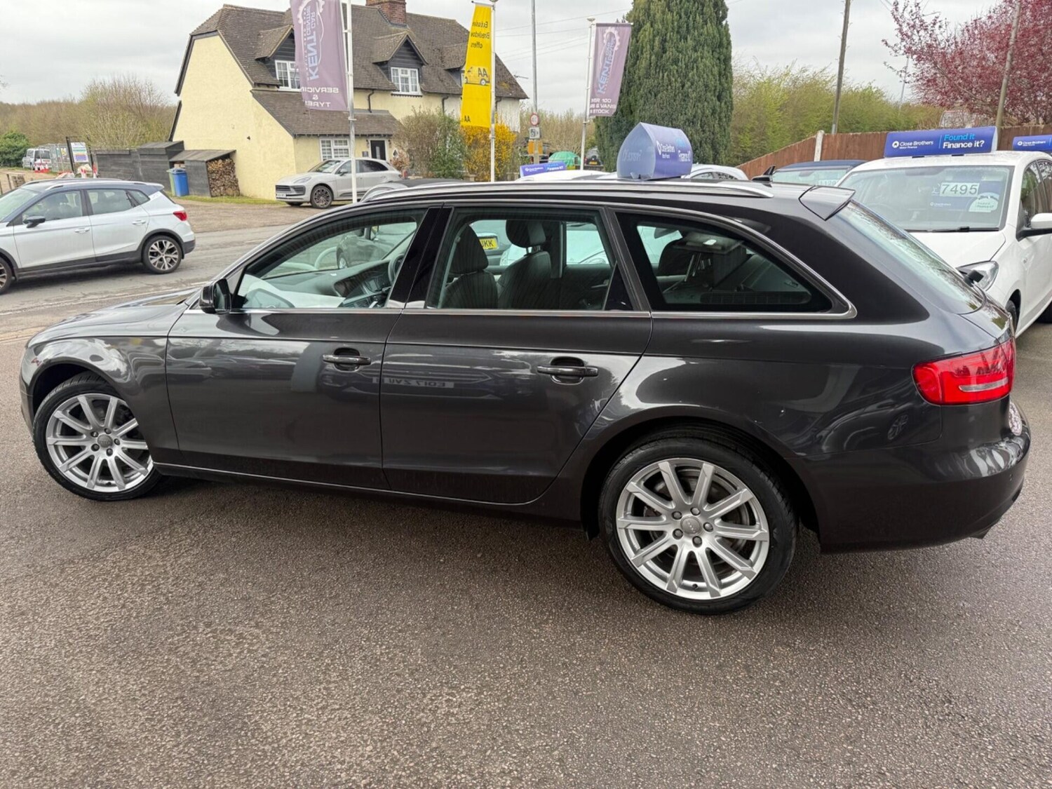 Used Audi A4 2014 for sale - 78080076: Photo 11