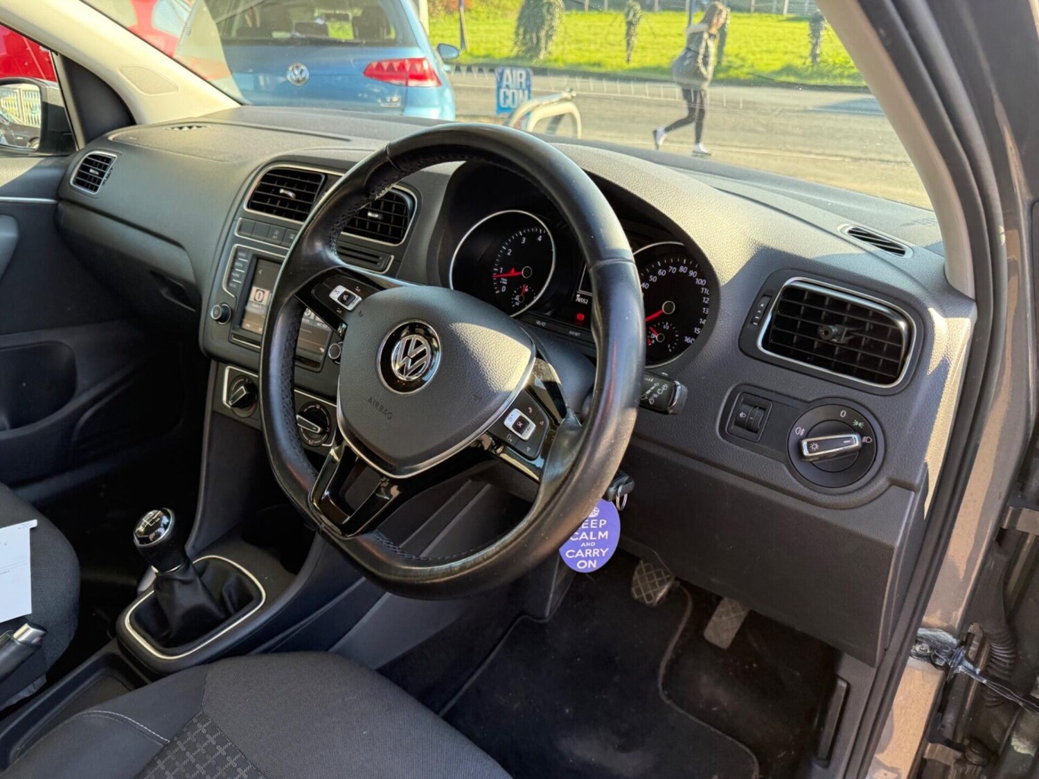 Used Volkswagen Polo 2014 for sale - 77935799: Photo 9