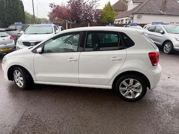 Used Volkswagen Polo 2011 for sale - 78542281: Photo
