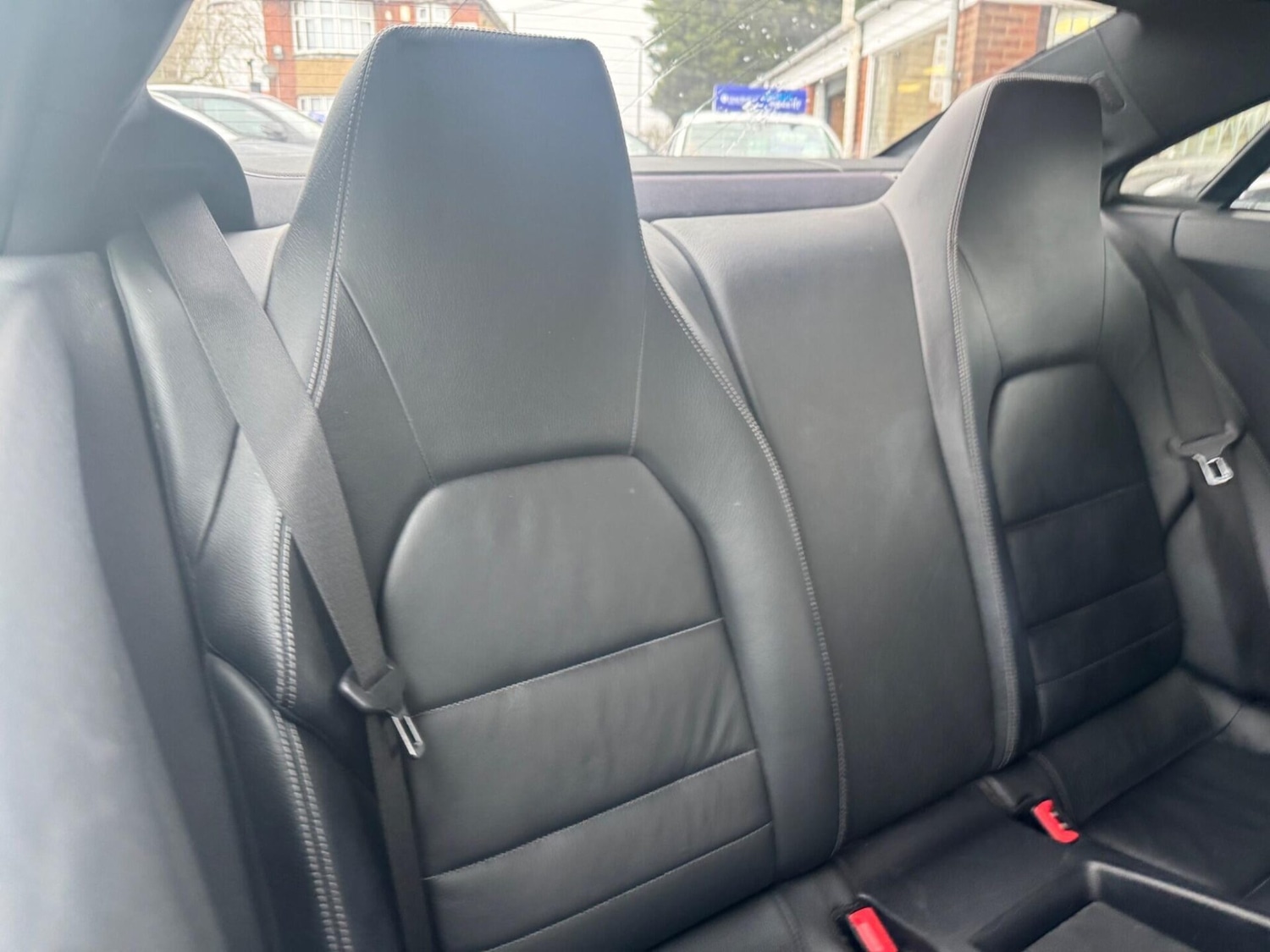 Used Mercedes-Benz E Class 2011 for sale - 77932730: Photo 26