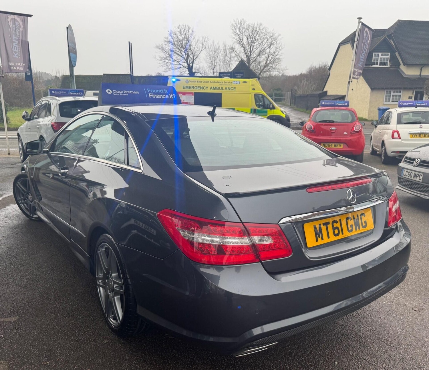 Used Mercedes-Benz E Class 2011 for sale - 77932730: Photo 5