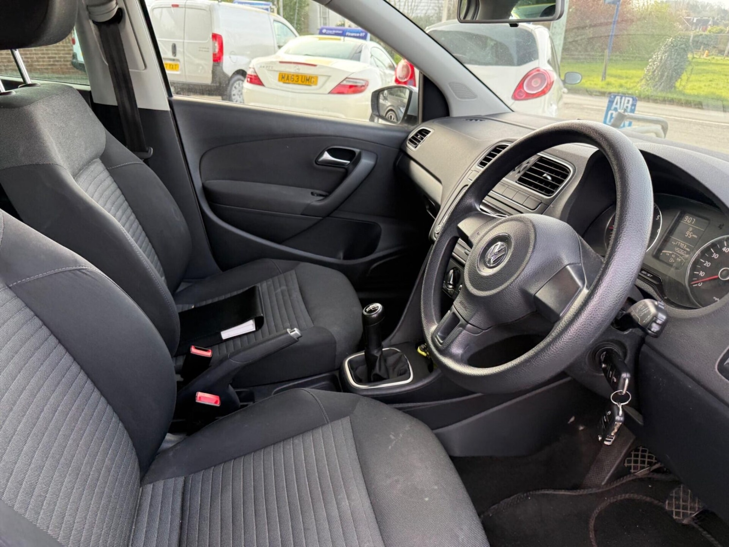 Used Volkswagen Polo 2012 for sale - 77997127: Photo 12