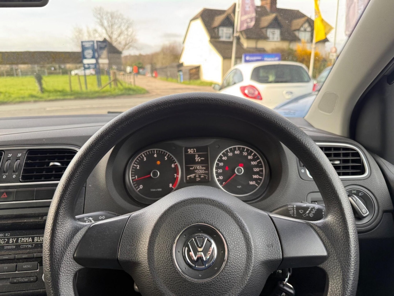 Used Volkswagen Polo 2012 for sale - 77997127: Photo 15