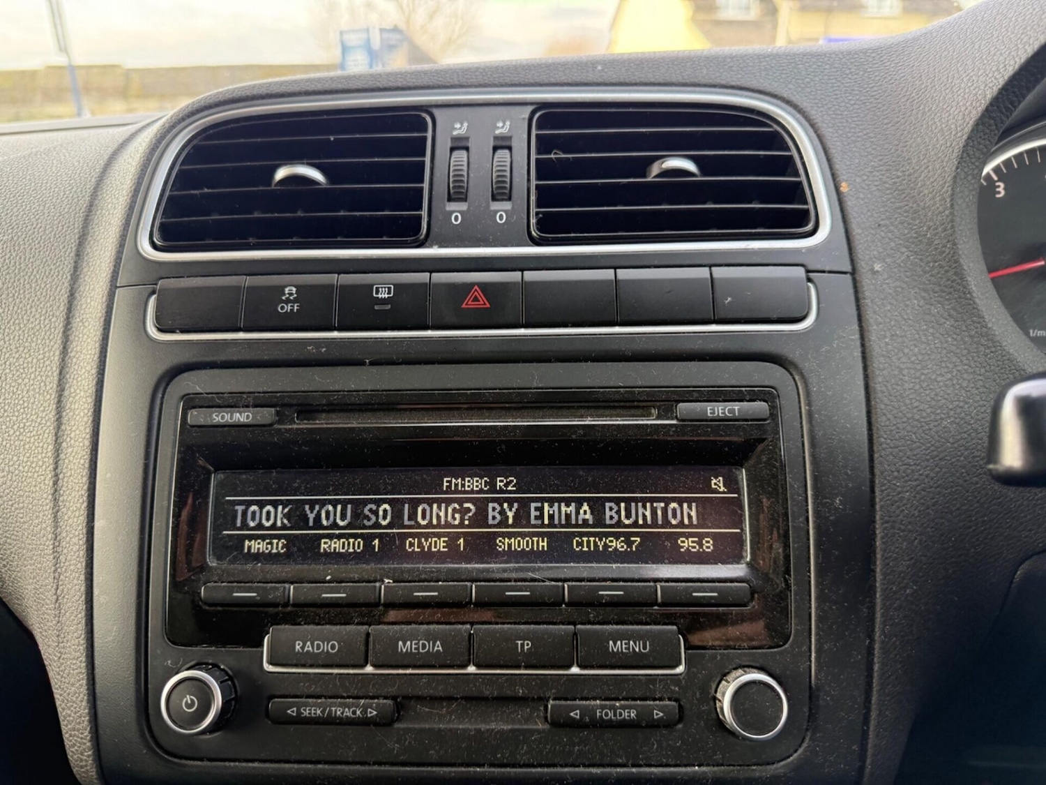 Used Volkswagen Polo 2012 for sale - 77997127: Photo 16