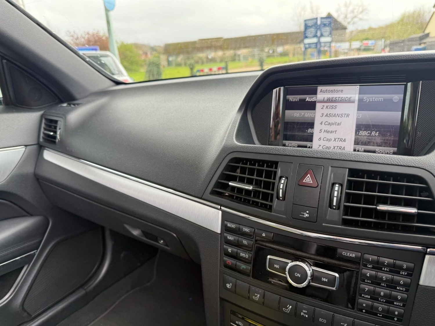 Used Mercedes-Benz E Class 2012 for sale - 78125008: Photo 14