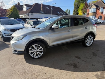 Used Nissan Qashqai 2017 for sale - 78413080: Photo