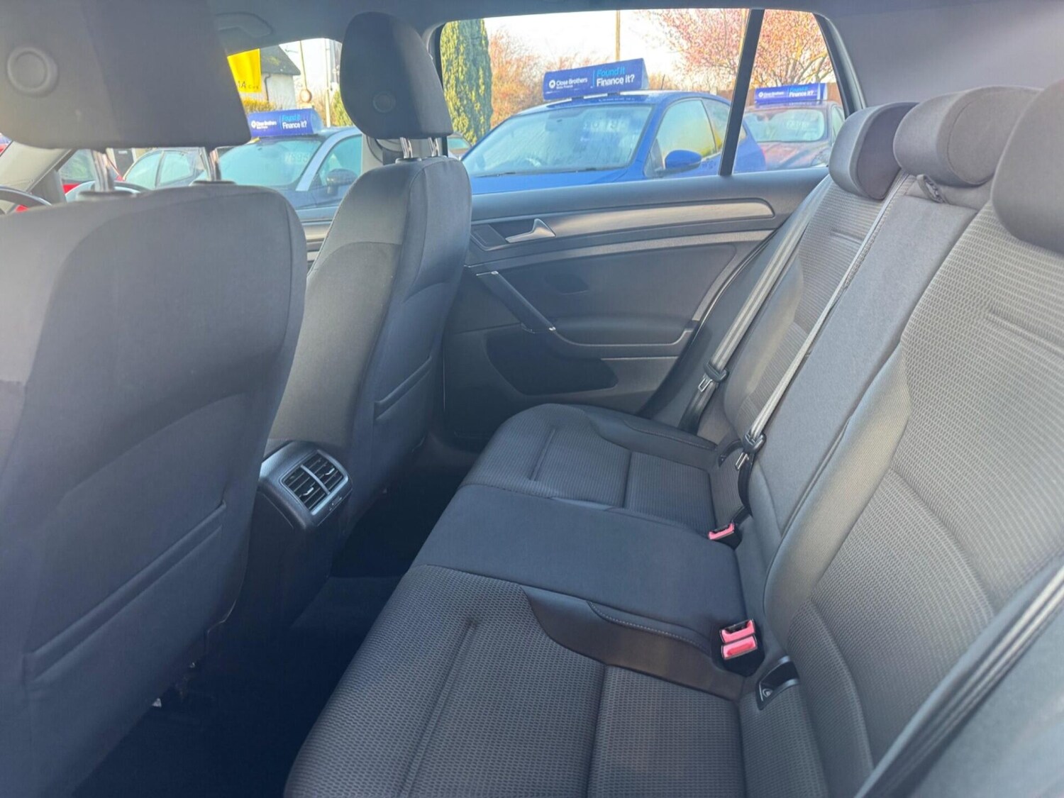 Used Volkswagen Golf 2017 for sale - 77932757: Photo 28