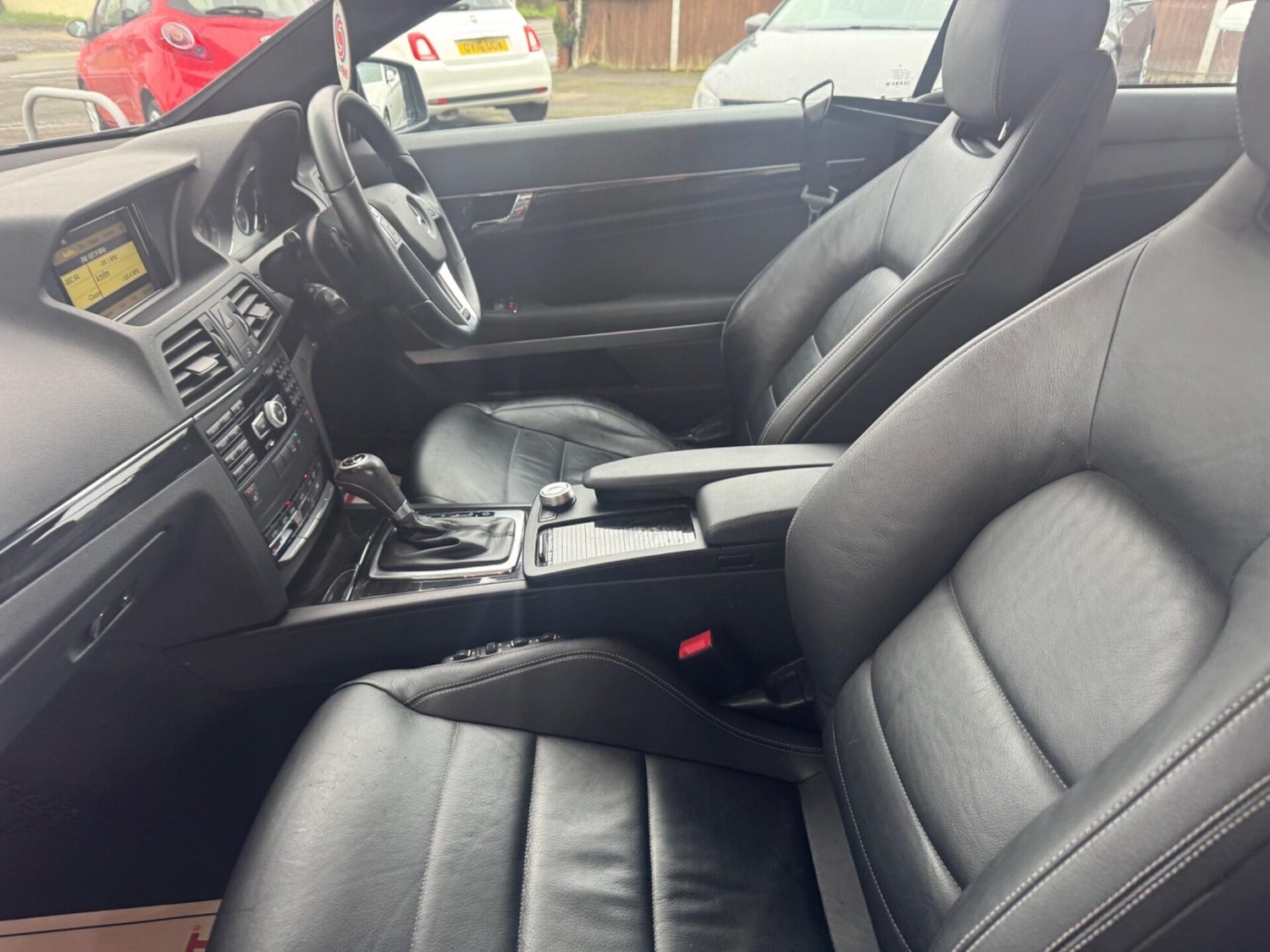 Used Mercedes-Benz E Class 2011 for sale - 78040359: Photo 29