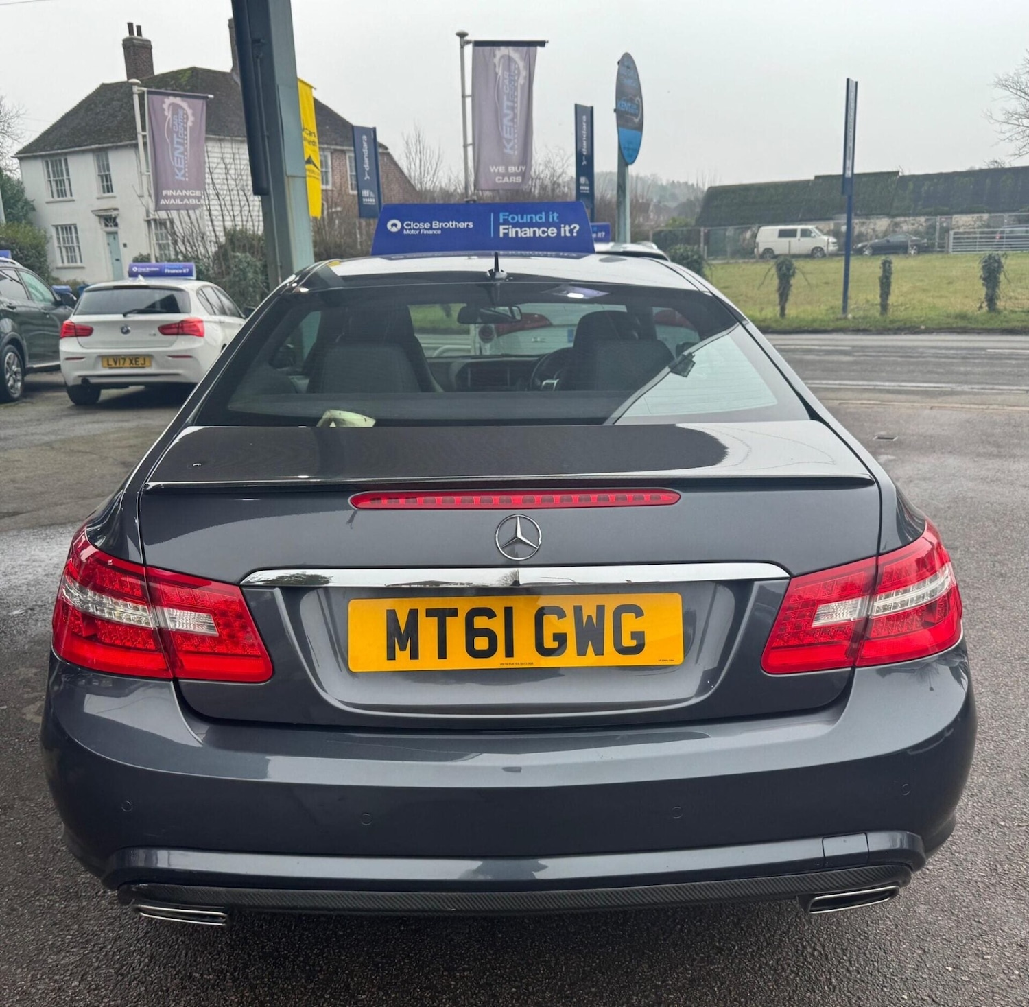 Used Mercedes-Benz E Class 2011 for sale - 78040359: Photo 6