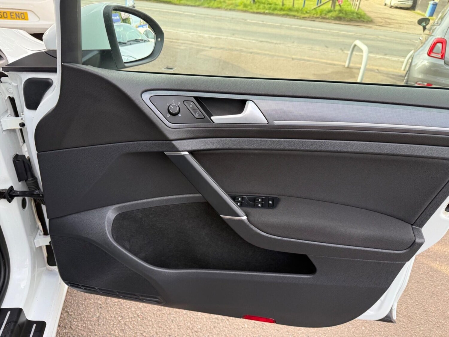 Used Volkswagen Golf 2015 for sale - 78090850: Photo 26