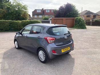Used Hyundai i10 2014 for sale - 75493001: Photo