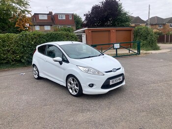 Used Ford Fiesta 2010 for sale - 75926689: Photo