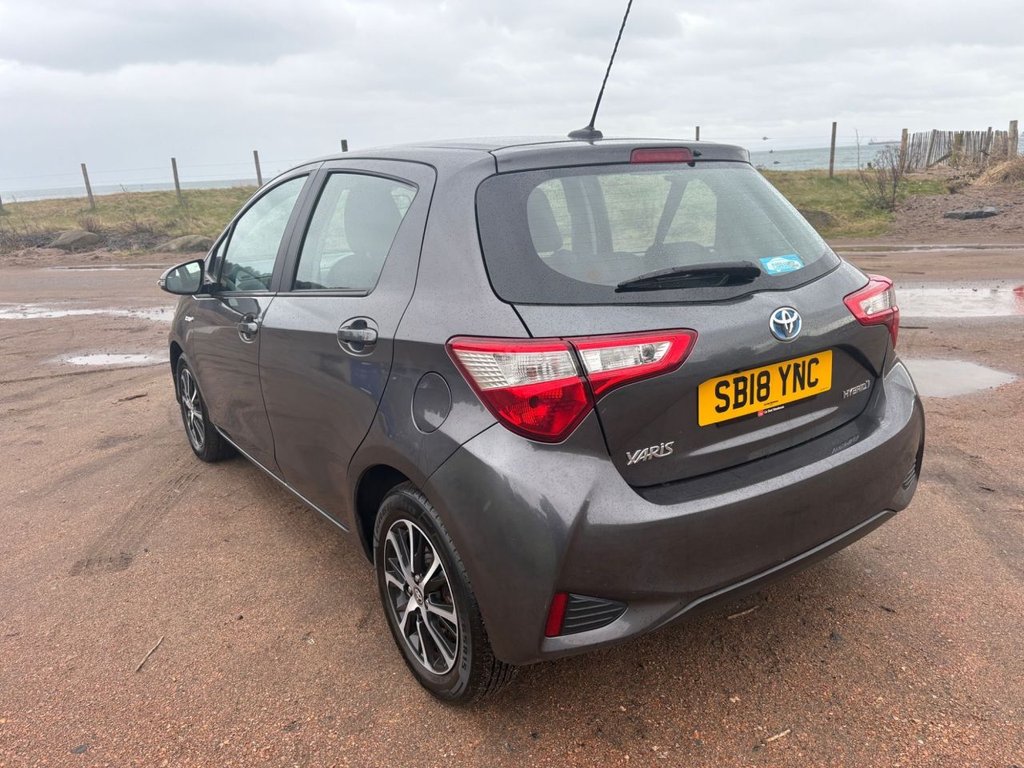 Used Toyota Yaris 2018 for sale - 77927302: Photo 19