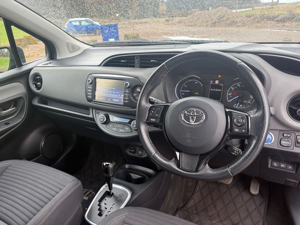 Used Toyota Yaris 2018 for sale - 77927302: Photo 8