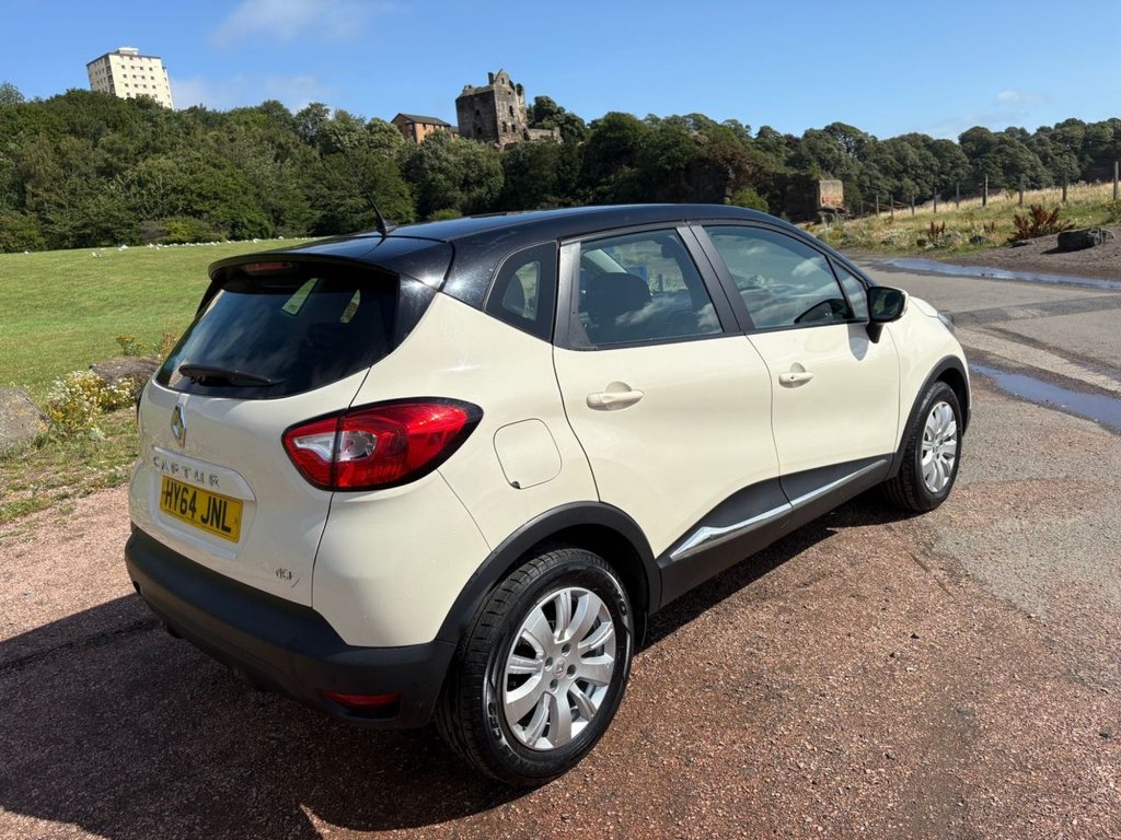 Used Renault Captur 2014 for sale - 76851022: Photo 3