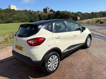 Used Renault Captur 2014 for sale - 76851022: Photo
