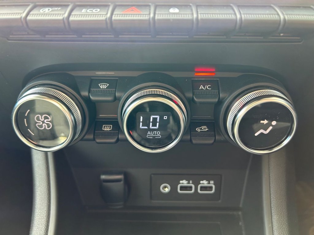 Used Renault Captur 2023 for sale - 76851054: Photo 12