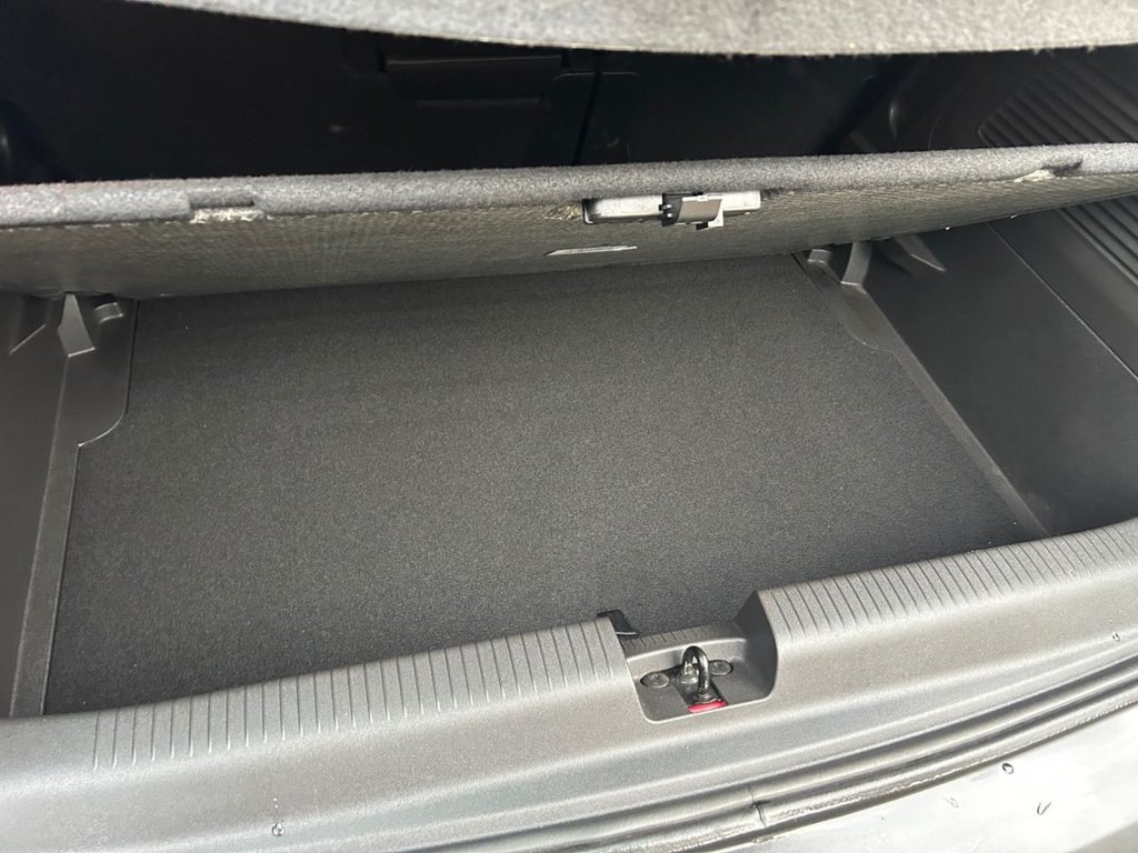 Used Vauxhall Crossland 2022 for sale - 76851048: Photo 32