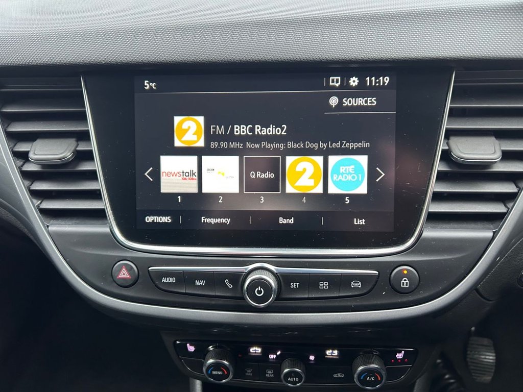 Used Vauxhall Crossland 2022 for sale - 76851048: Photo 5