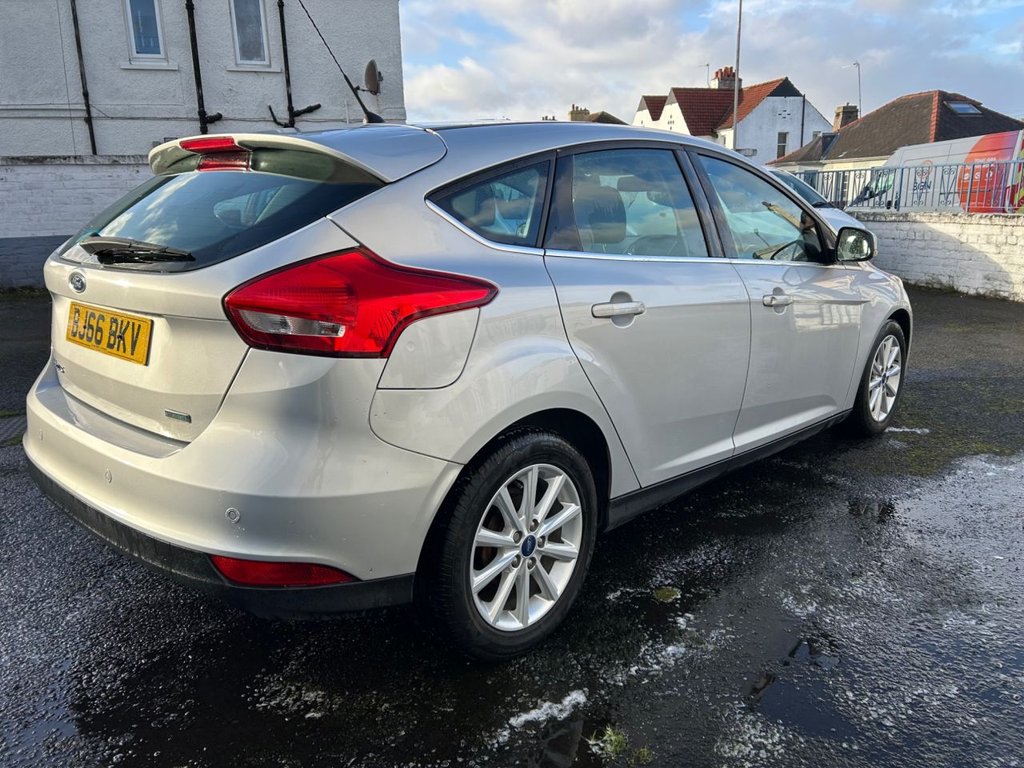 Used Ford Focus 2016 for sale - 76851028: Photo 7