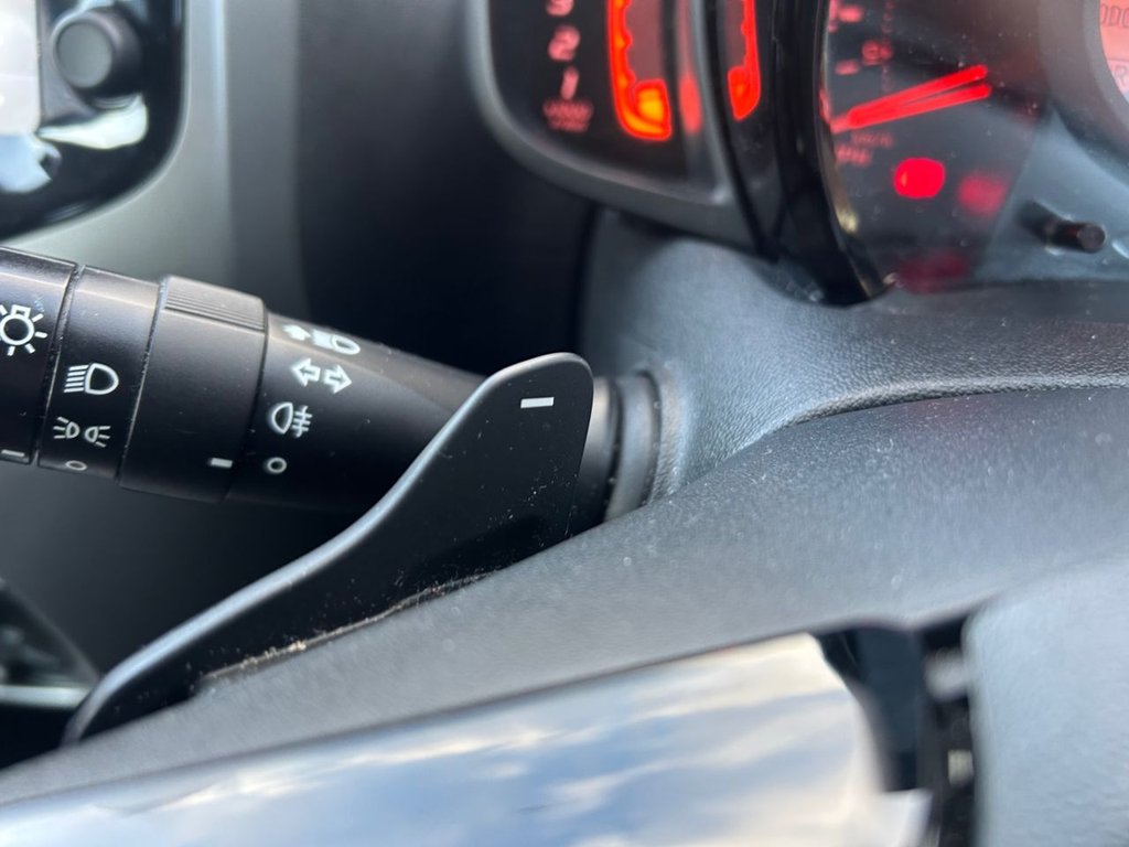 Used Toyota AYGO 2016 for sale - 77654773: Photo 12