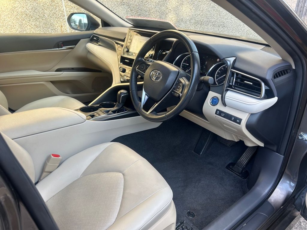 Used Toyota Camry 2022 for sale - 76851039: Photo 10