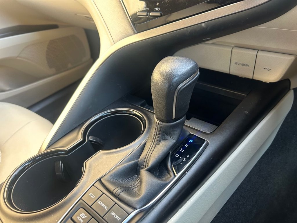 Used Toyota Camry 2022 for sale - 76851039: Photo 13