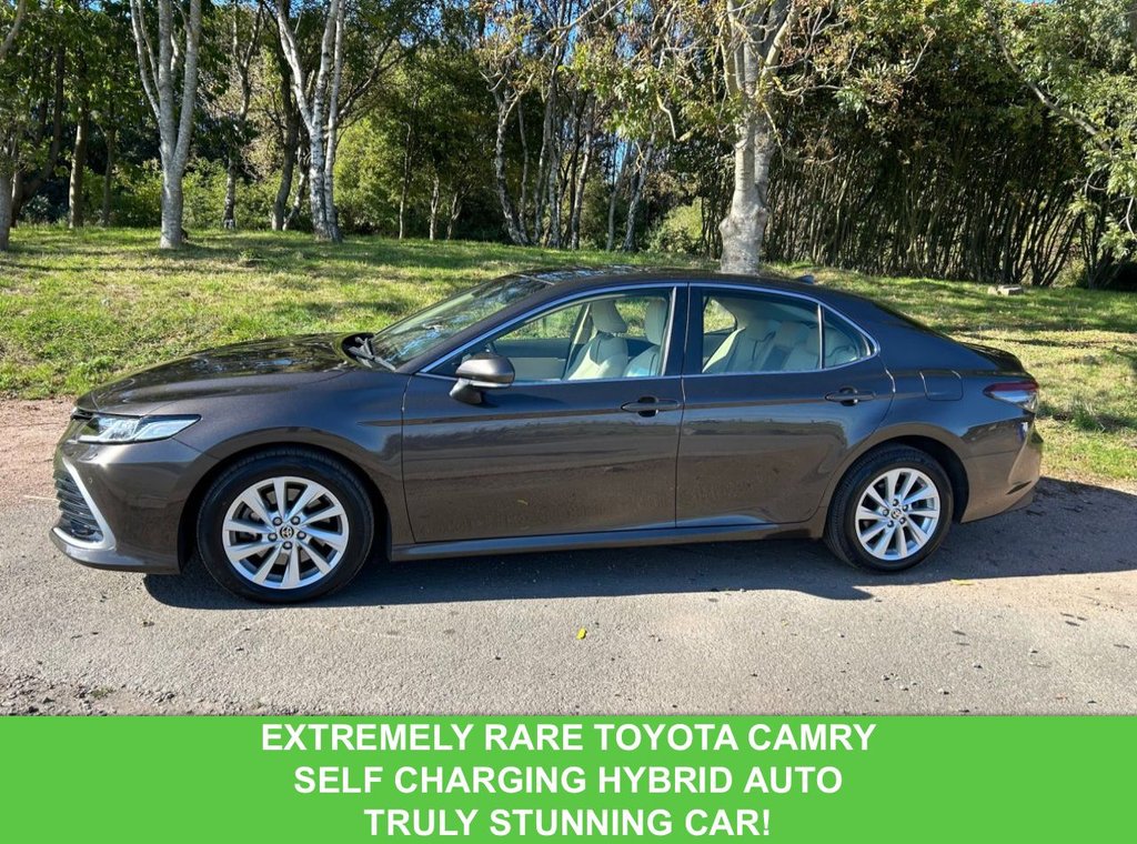 Used Toyota Camry 2022 for sale - 76851039: Photo 2