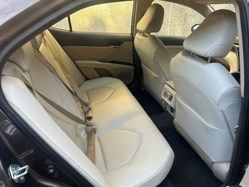 Used Toyota Camry 2022 for sale - 76851039: Photo 8