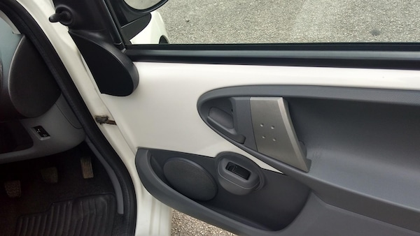 Used Toyota AYGO 2011 for sale - 63543277: Photo 25