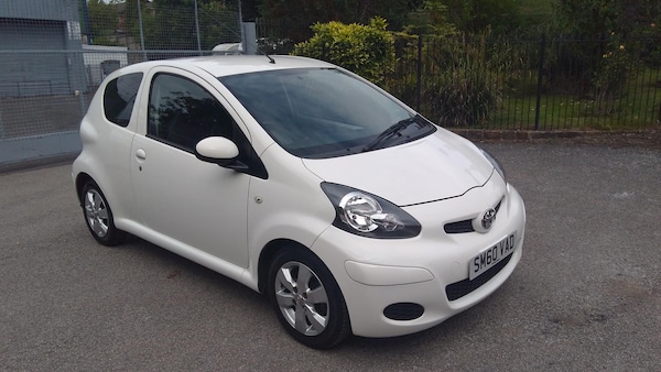 Used Toyota AYGO 2011 for sale - 63543277: Photo 2