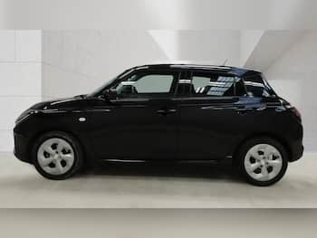 Used Suzuki Swift 2025 for sale - 79698048: Photo