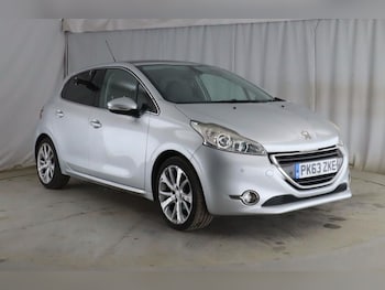 Used Peugeot 208 2013 for sale - 78501972: Photo