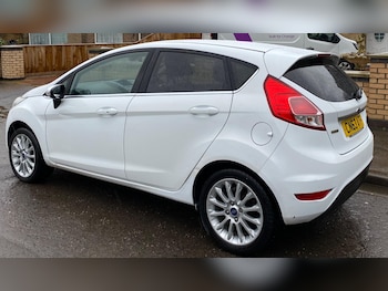 Used Ford Fiesta 2013 for sale - 78496038: Photo