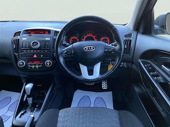 Used Kia Ceed 2010 for sale - 78374876: Photo