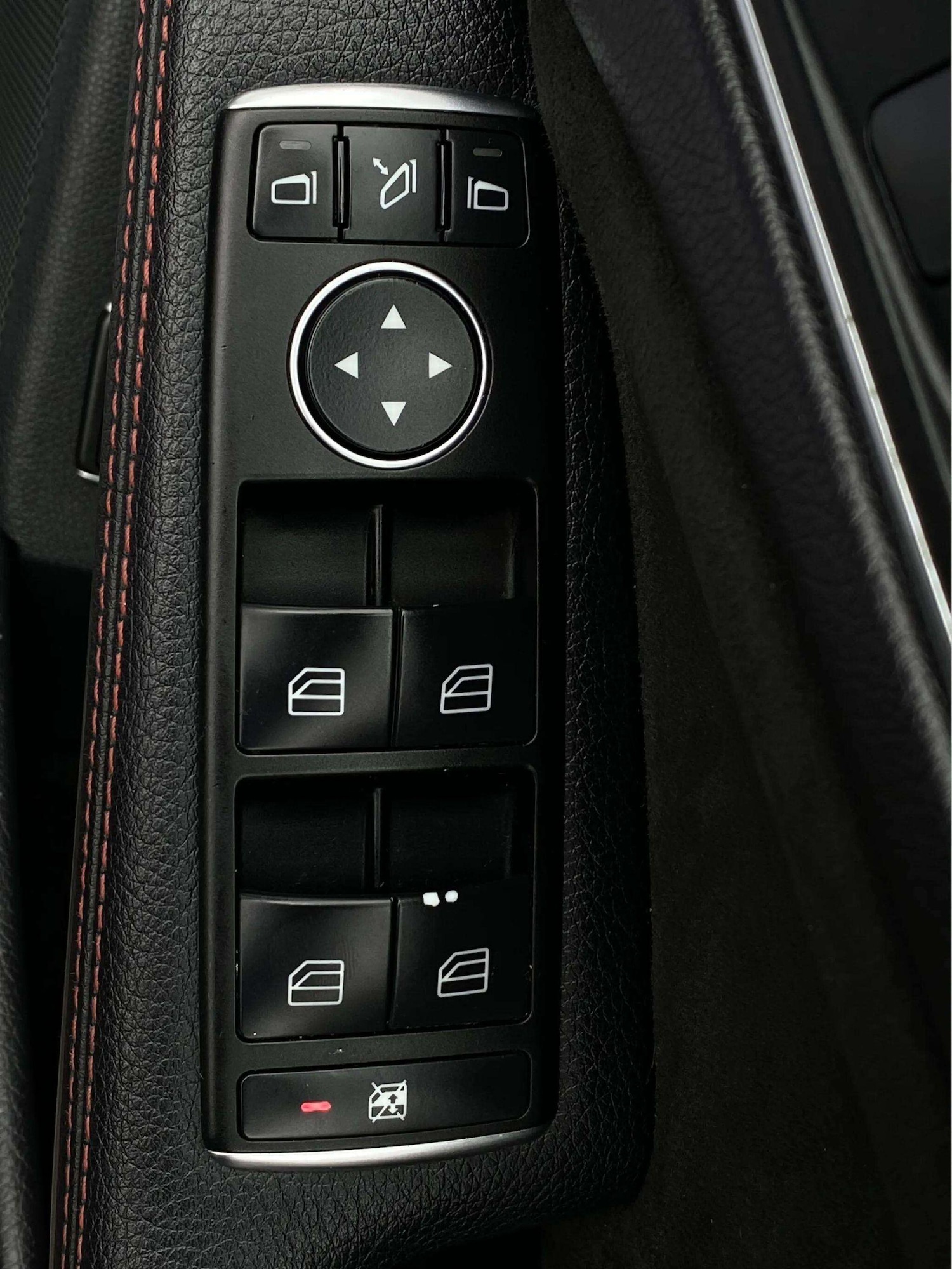 Used Mercedes-Benz CLA for sale - 77807660: Photo 25