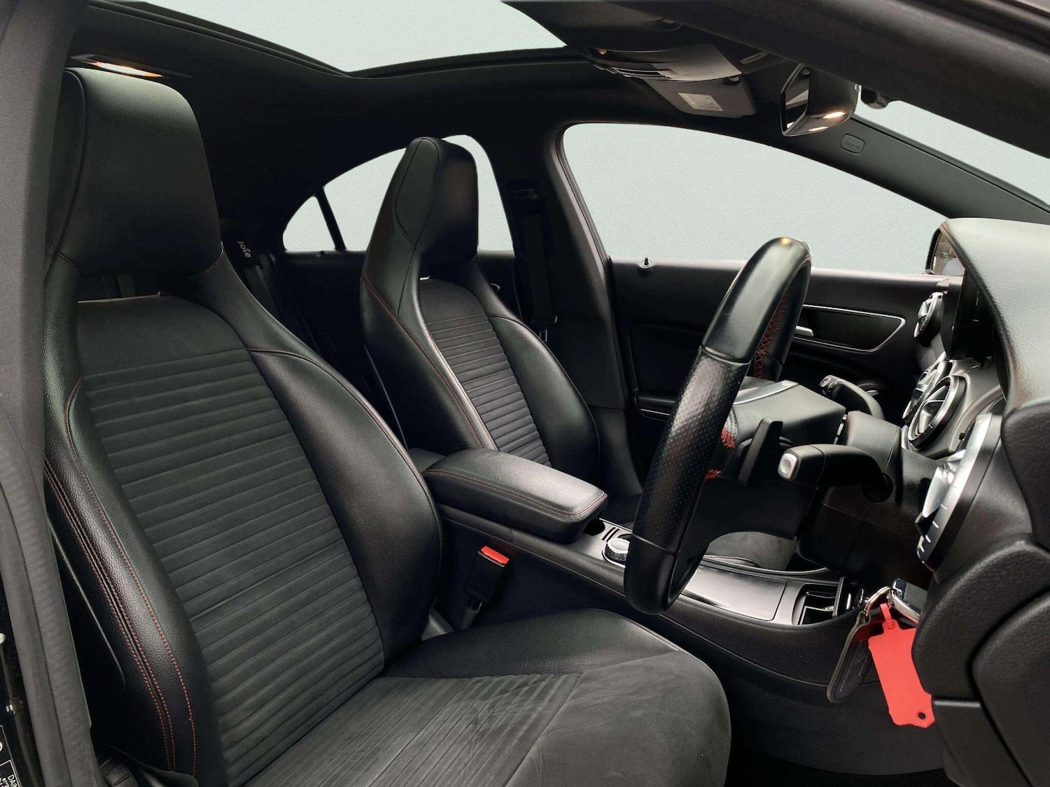 Used Mercedes-Benz CLA for sale - 77807660: Photo 26