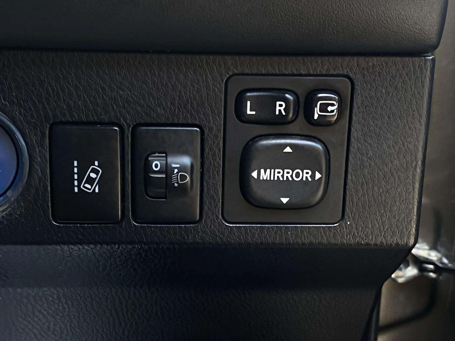 Used Toyota RAV4 for sale - 78135560: Photo 24