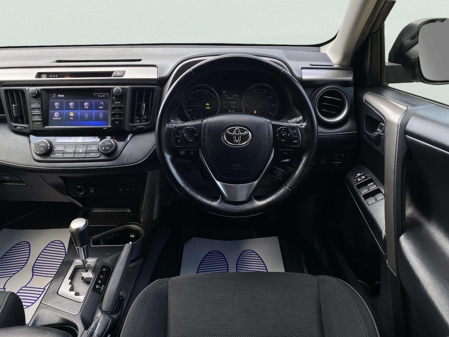 Used Toyota RAV4 for sale - 78135560: Photo 41