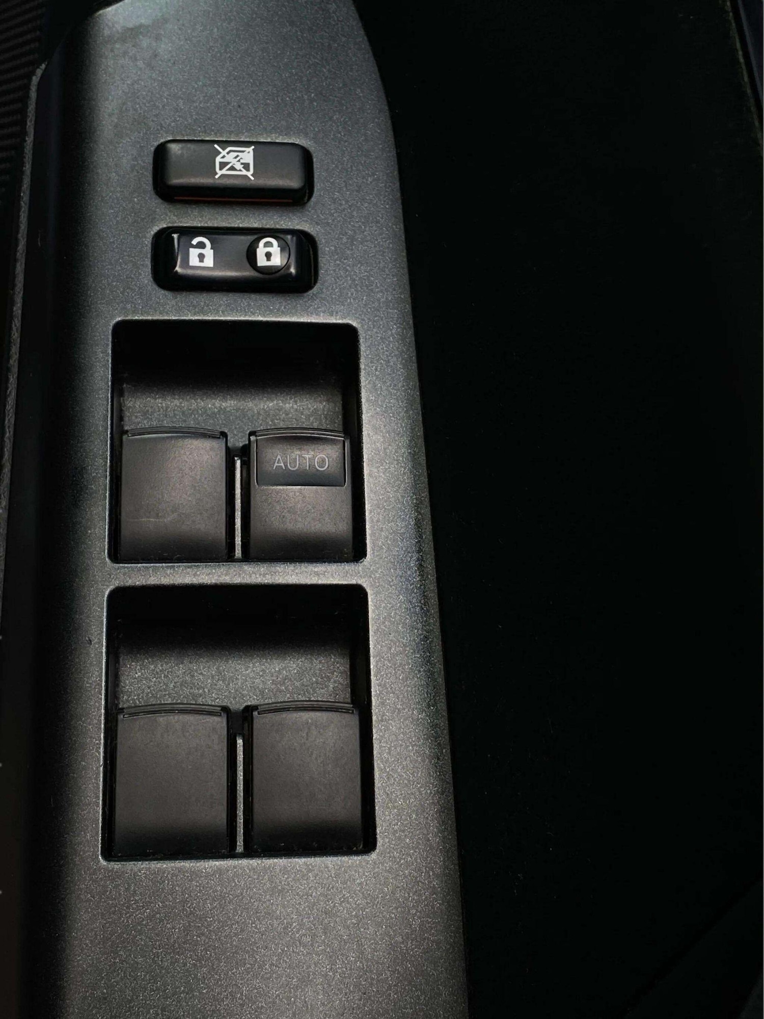 Used Toyota RAV4 for sale - 78135560: Photo 51