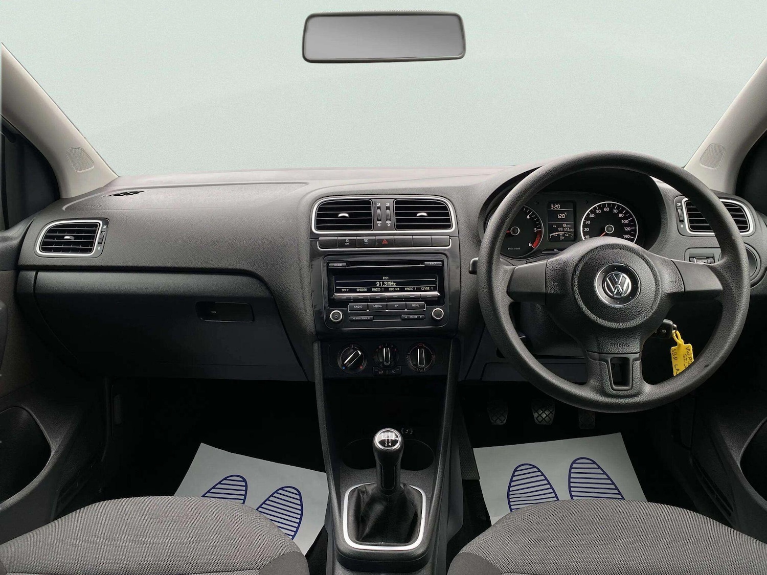 Used Volkswagen Polo 2011 for sale - 77882293: Photo 11