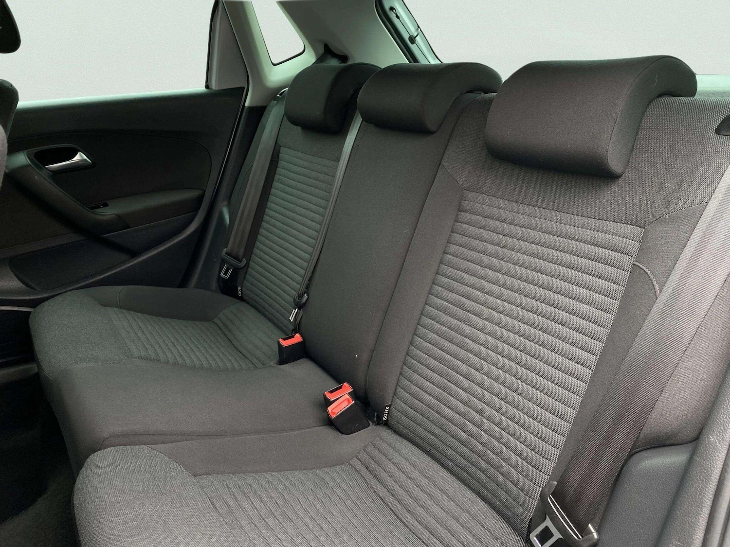 Used Volkswagen Polo 2011 for sale - 77882293: Photo 42