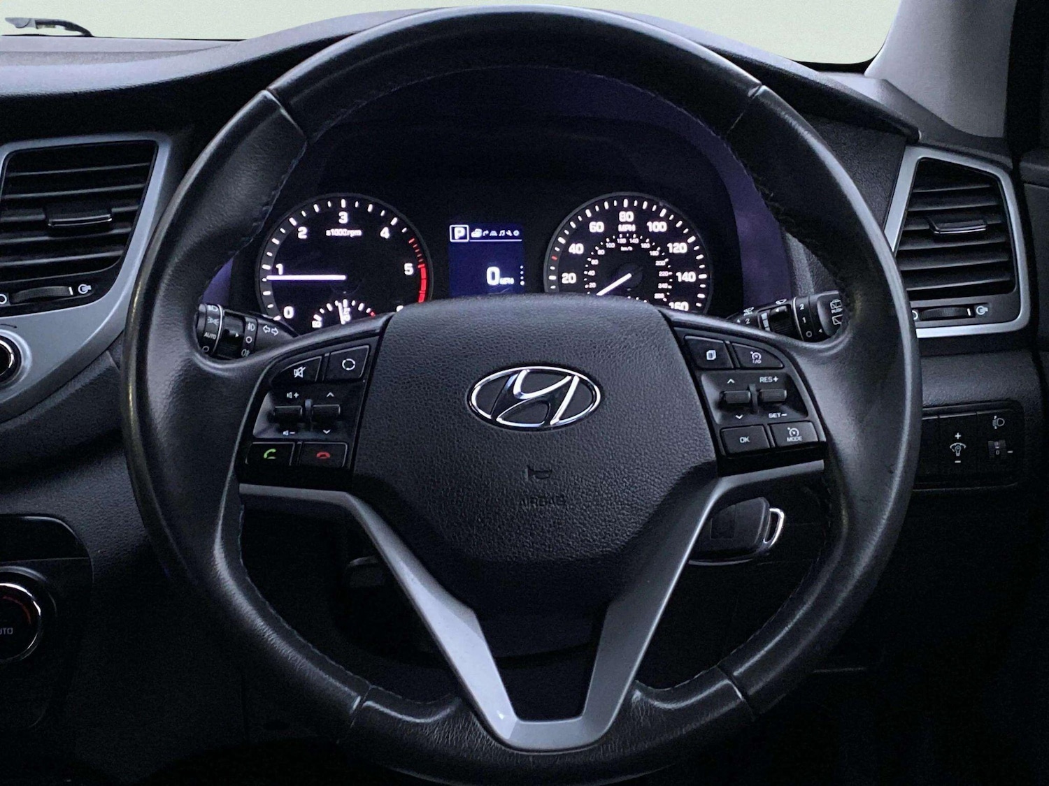 Used Hyundai TUCSON for sale - 77807703: Photo 41