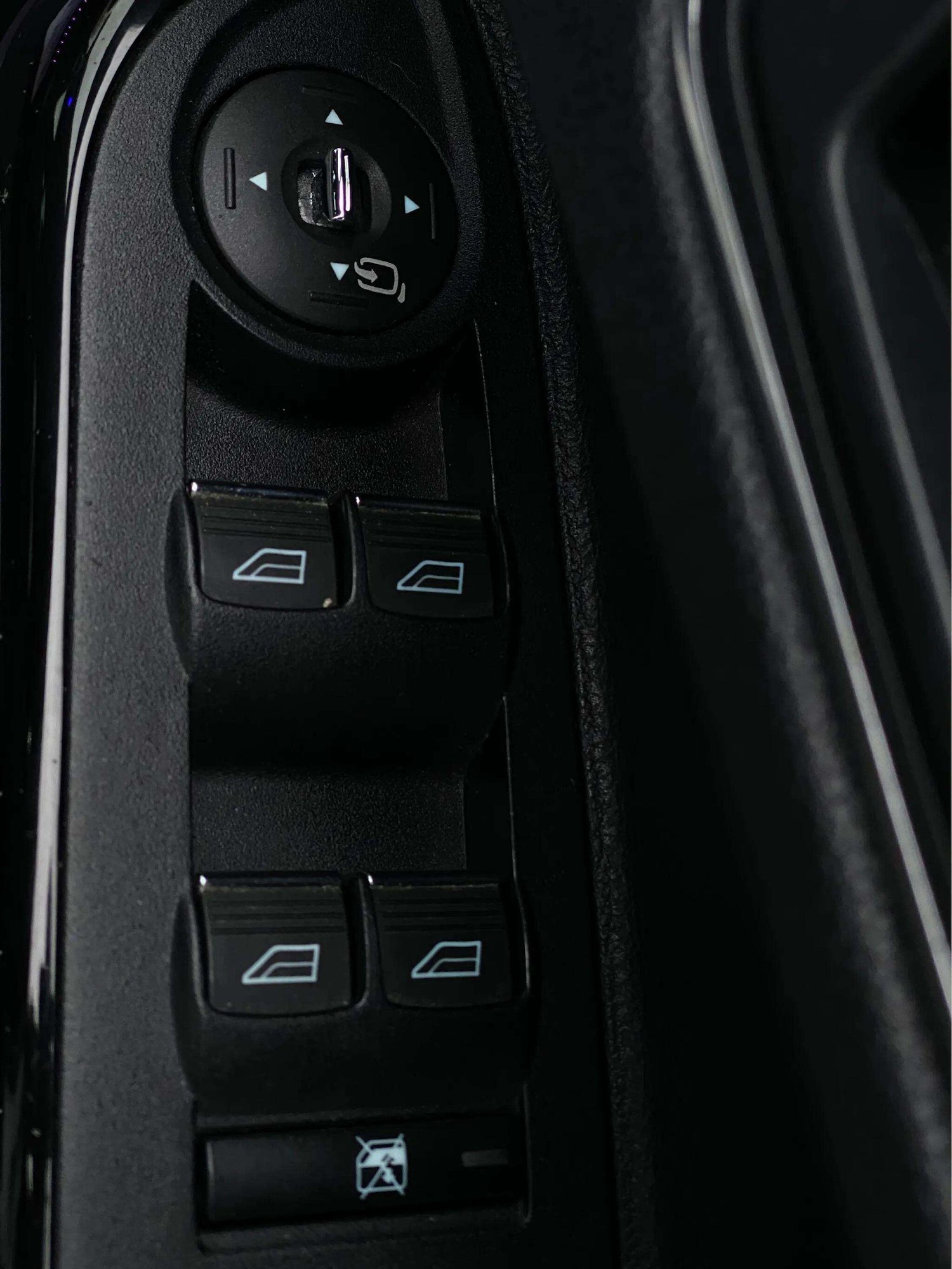 Used Ford B-MAX for sale - 77808712: Photo 21